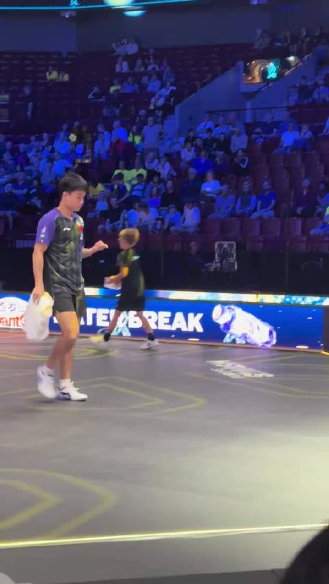 今日尼克斯VS森林狼直播_尼克斯VS森林狼直播免费在线观看_尼克斯VS森林狼直播免费直播视频直播